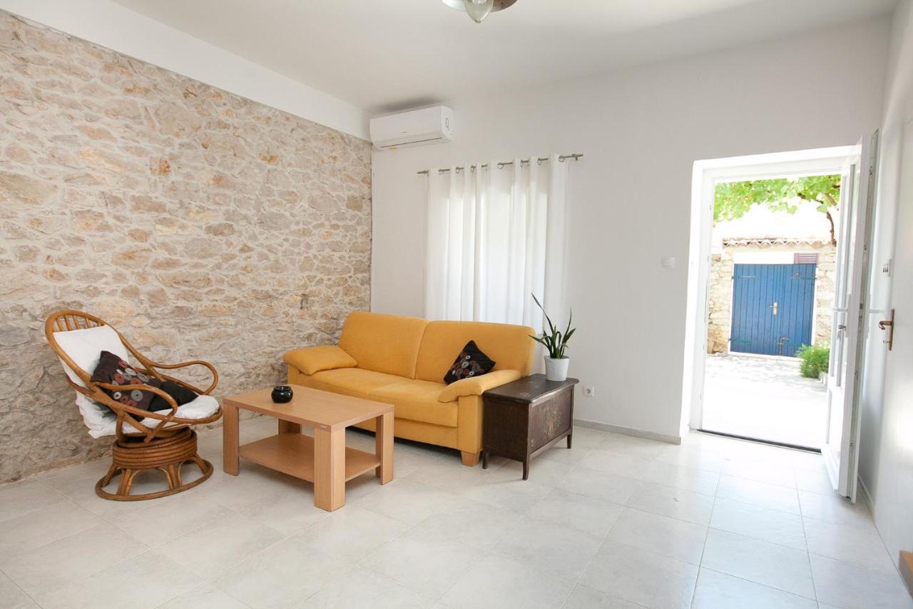 Apartmán Kuca Za Odmor Toksini Zadar Exteriér fotografie