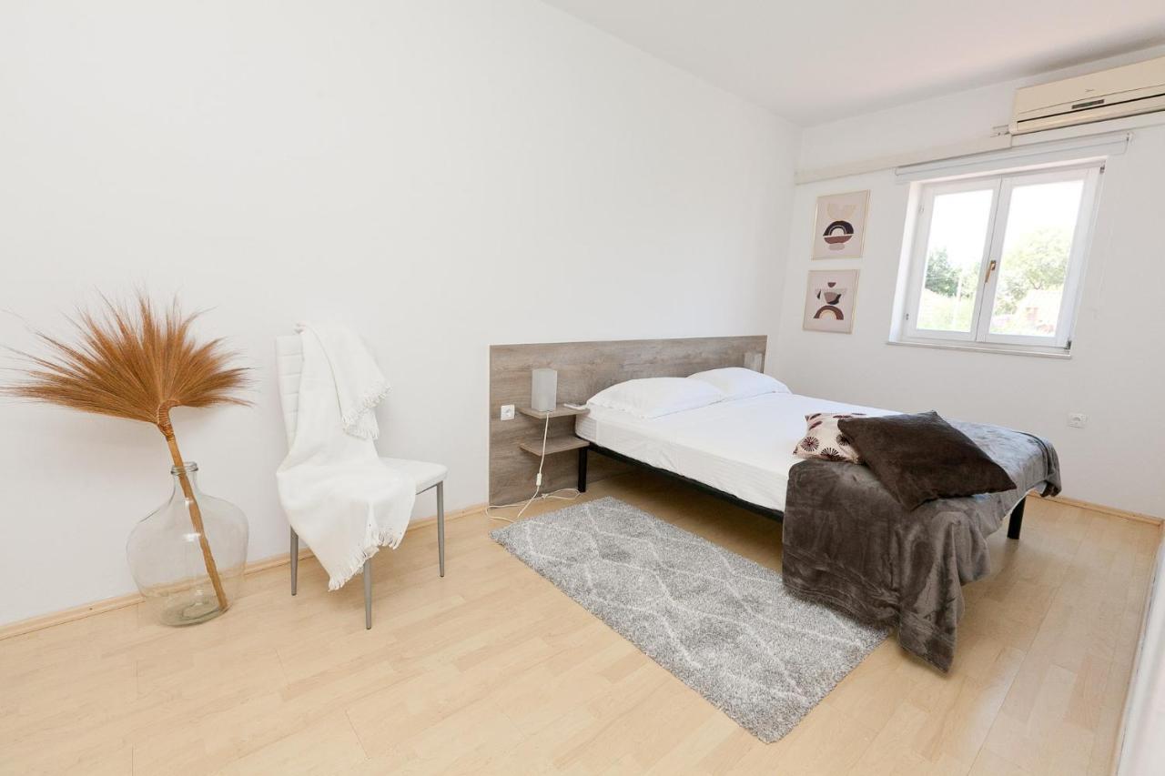 Apartmán Kuca Za Odmor Toksini Zadar Exteriér fotografie